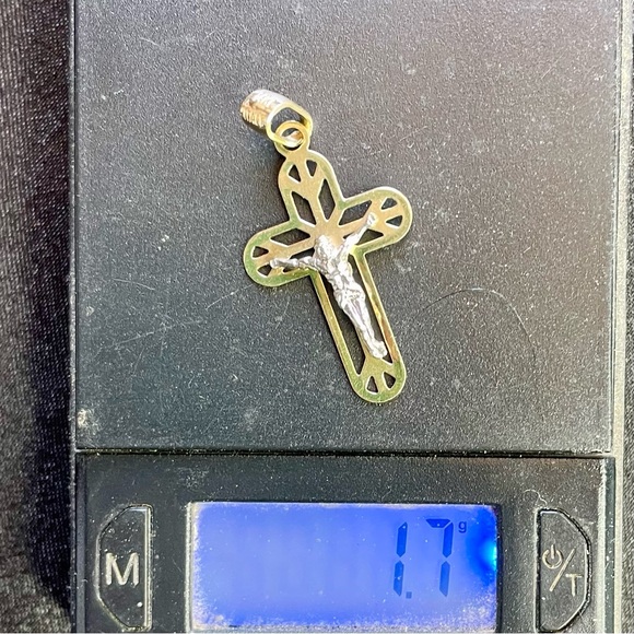 14K 2 Toned Gold Cross Pendant - Picture 6 of 6